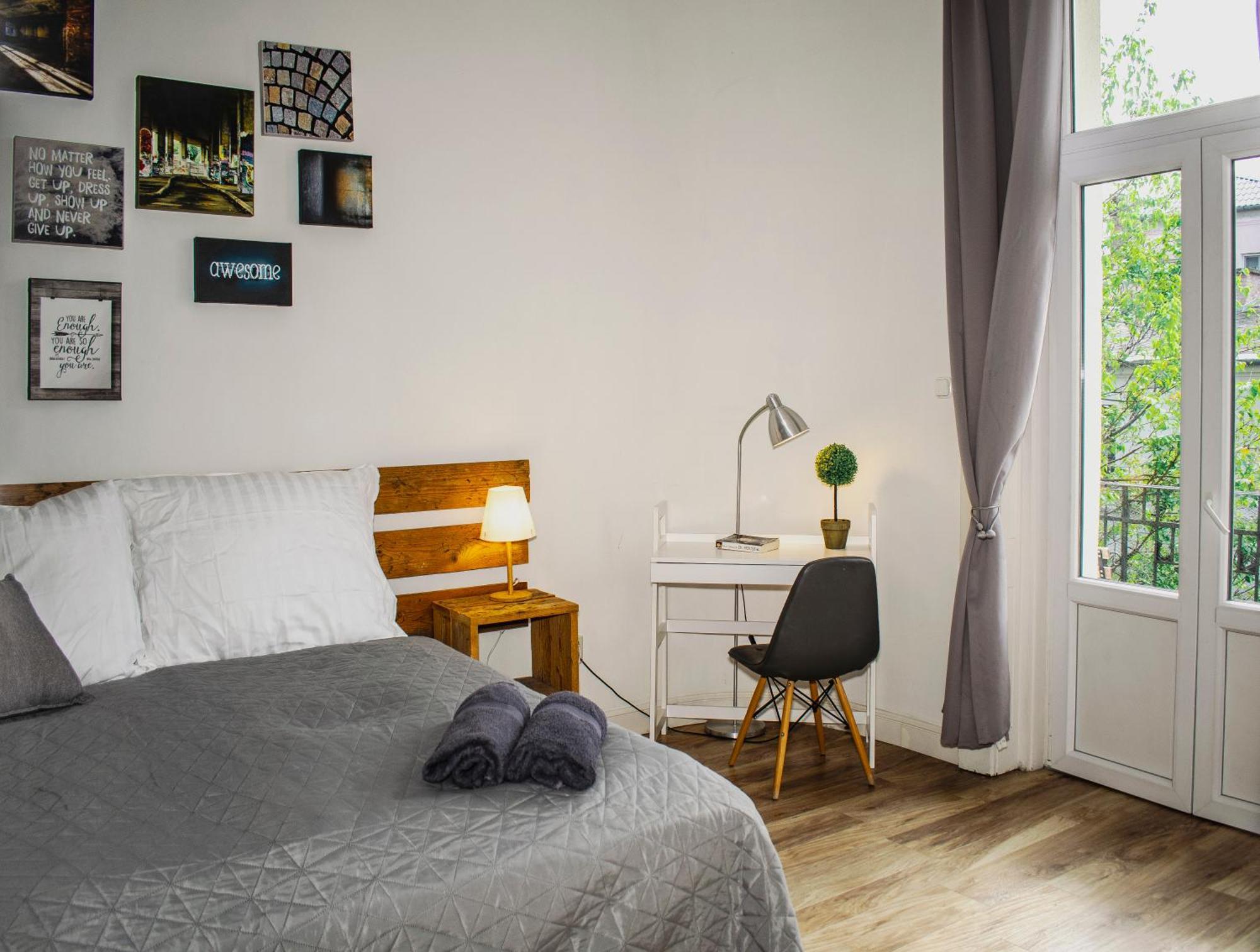3 Room Apartment In The Beautiful Street 布达佩斯 外观 照片